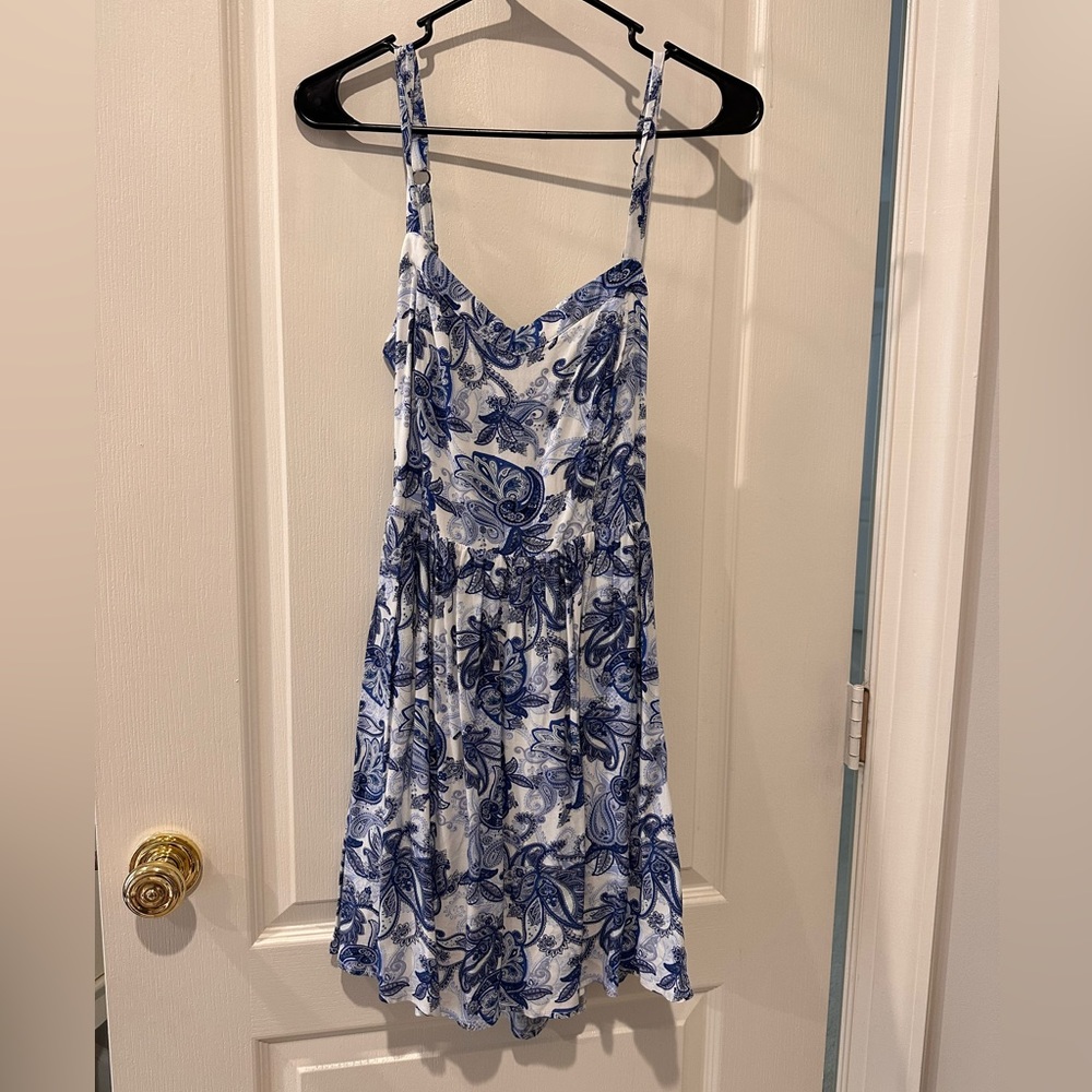 Garage Dress Size Small